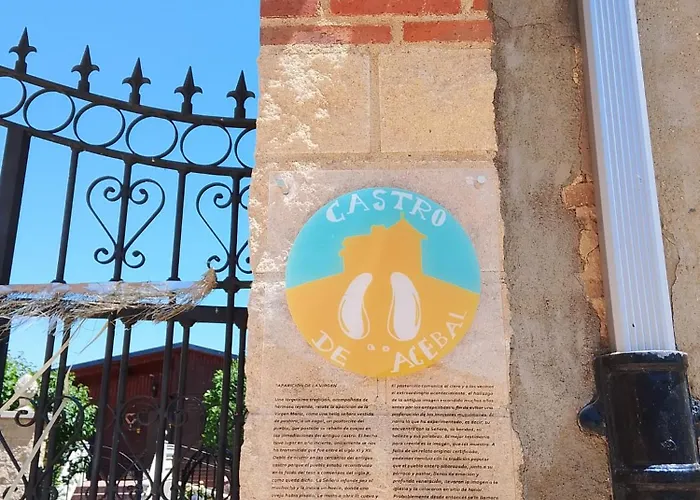 Casa Castro De Acebal בית נופש *